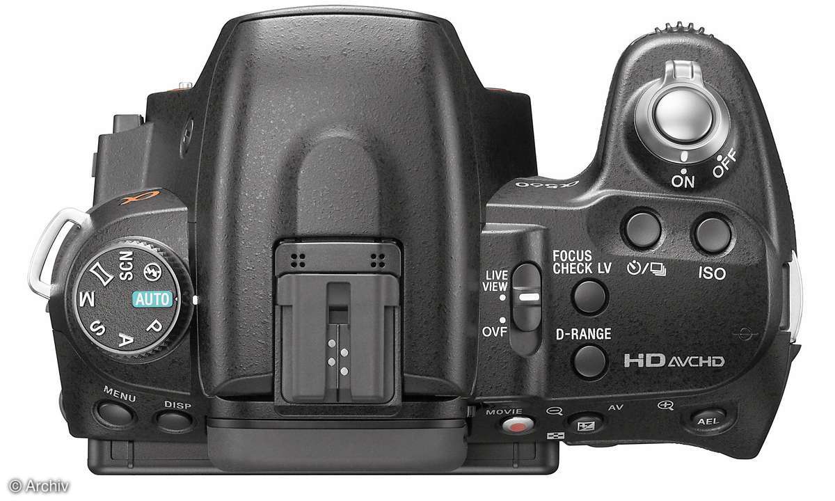 Sony A560