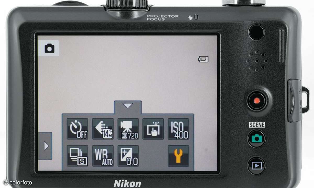 Nikon Coolpix S1100pj