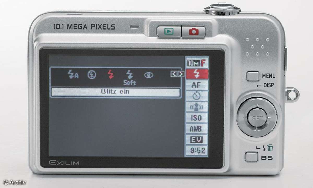 Casio Exilim EX-Z1050 Display