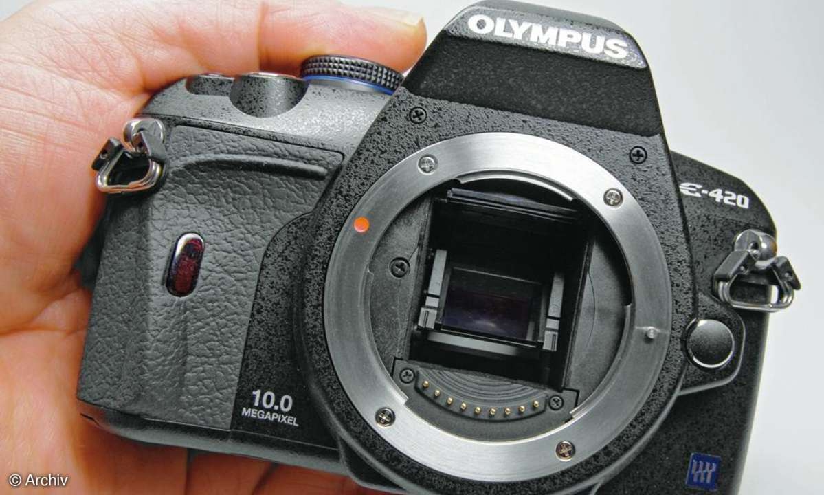 Olympus E-420Vorderseite