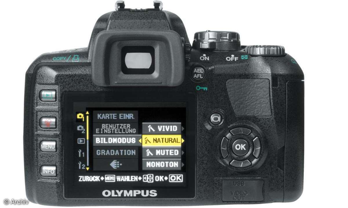 Olympus E-410 Rückansicht