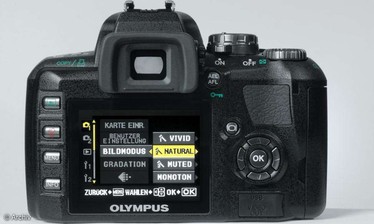 Olympus E-410 Rückansicht