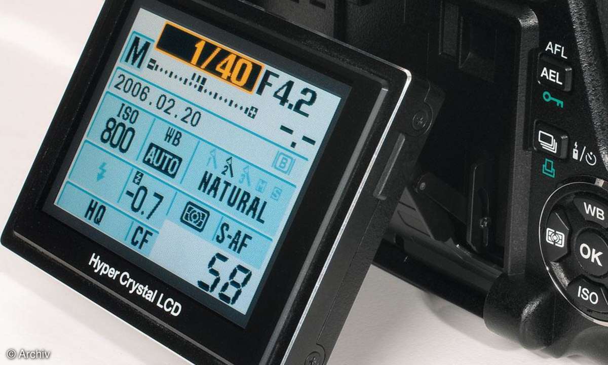 Olympus E-330 Monitor