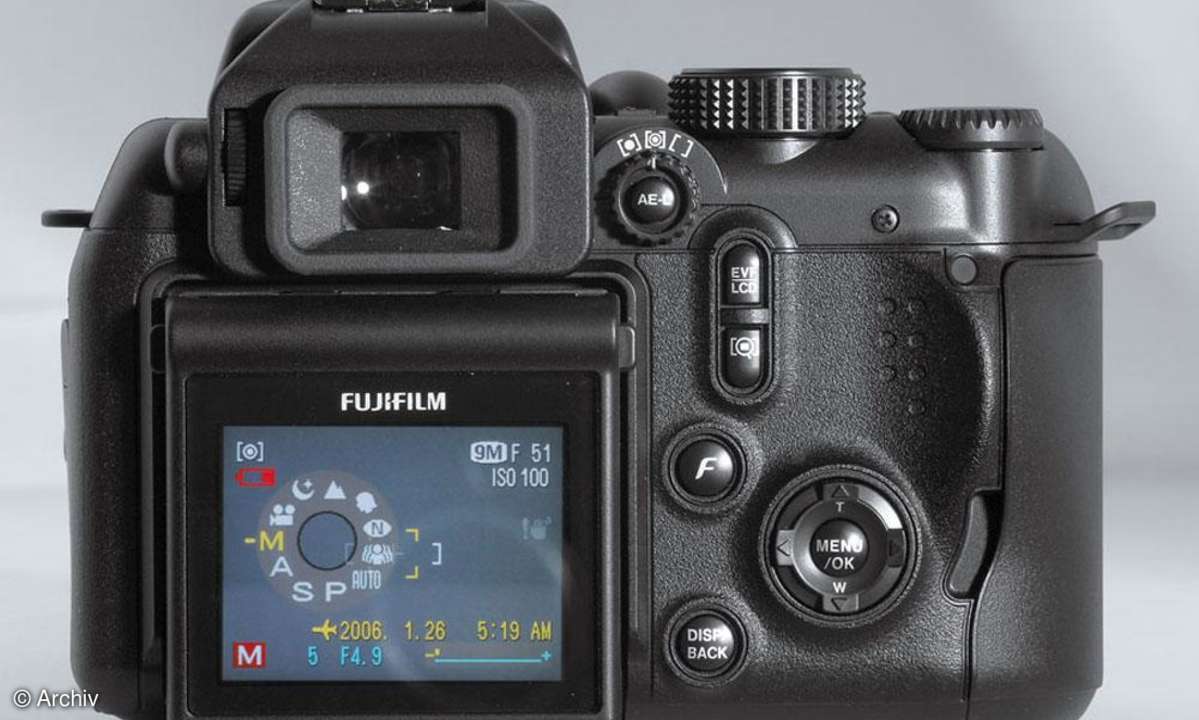 Fujifilm Finepix S9600 Rückseite