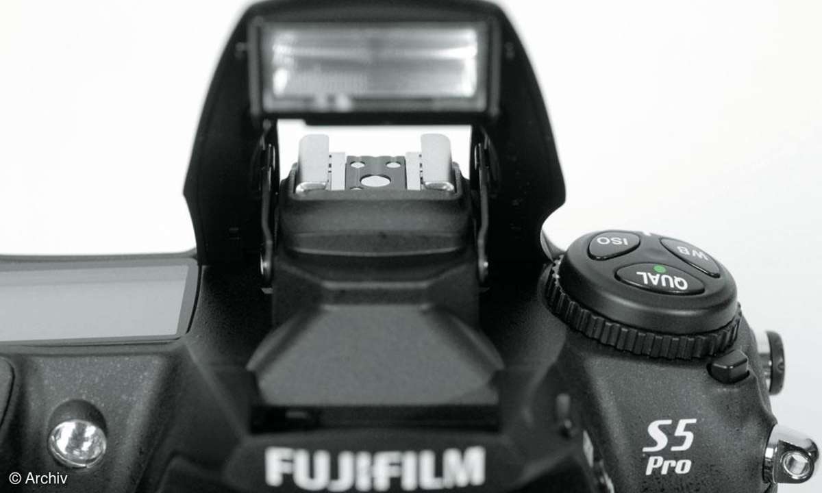 Fujifilm Finepix S5 Pro Blitzgerät