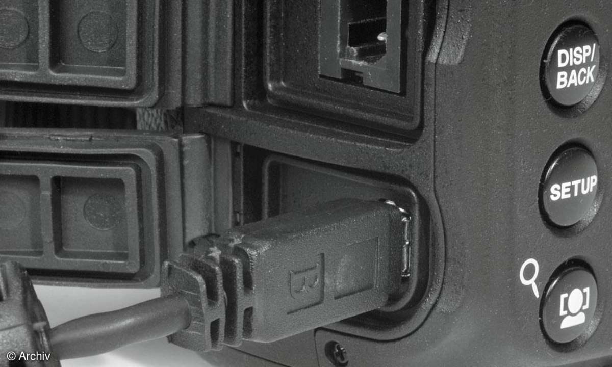 Fujifilm FinePix S3 Pro USB-Anschluss