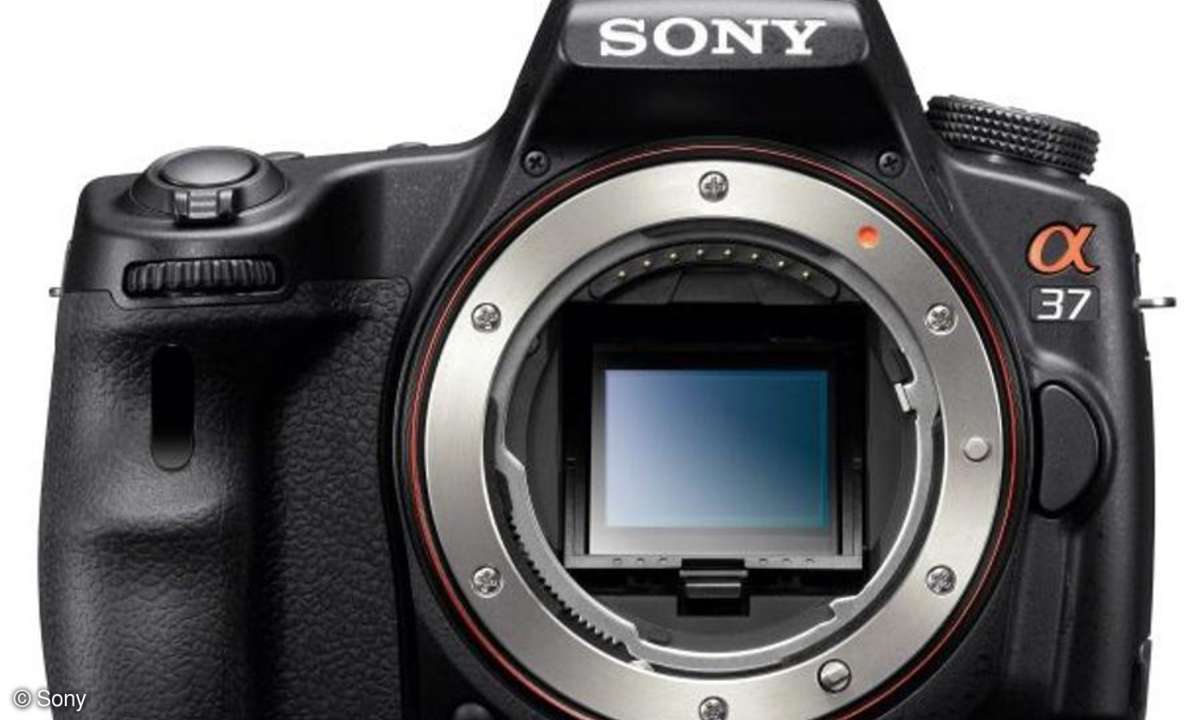 Sony Alpha 37