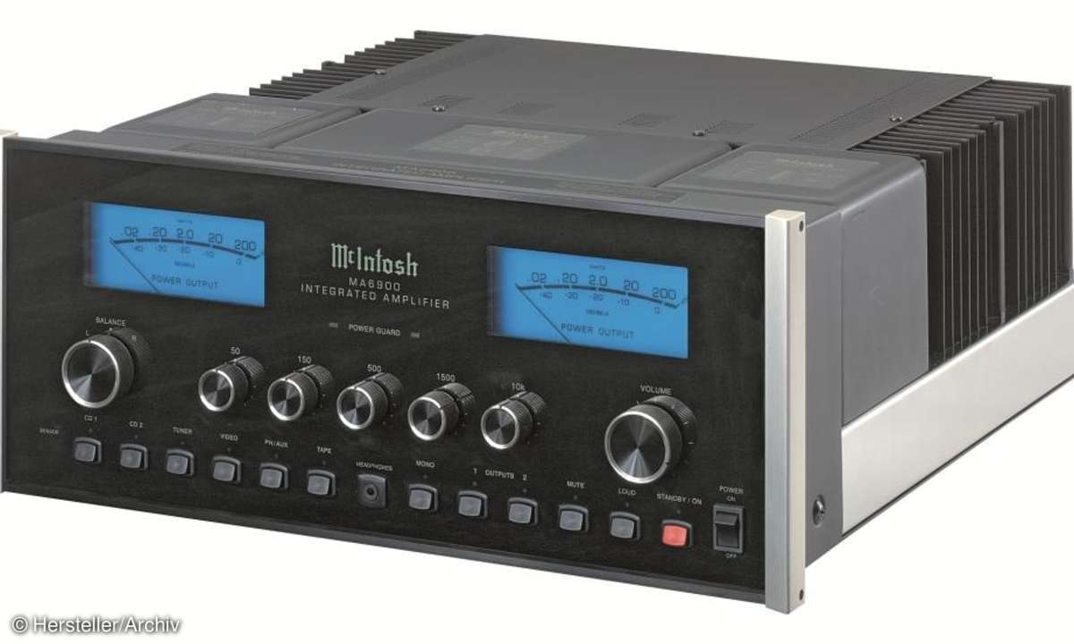 McIntosh MA 6900