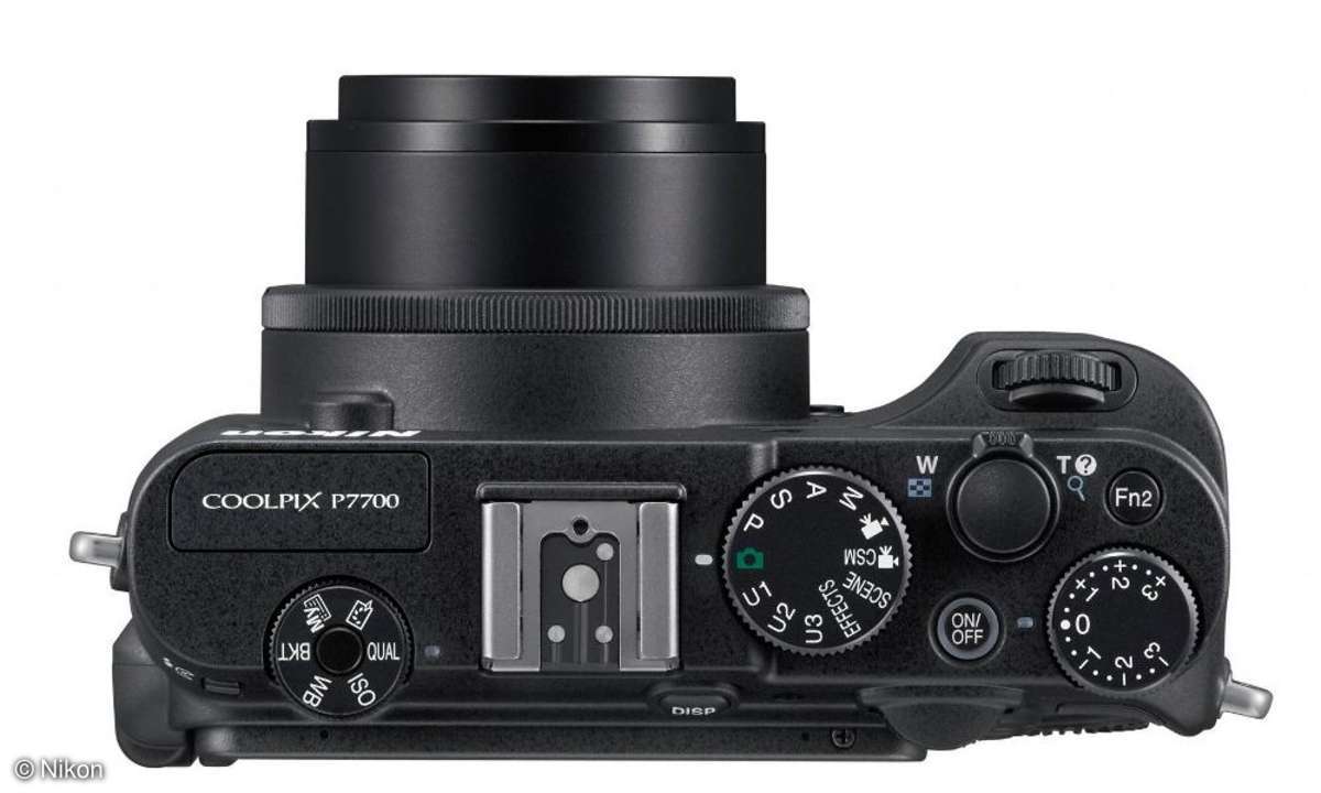 Nikon Coolpix P7700