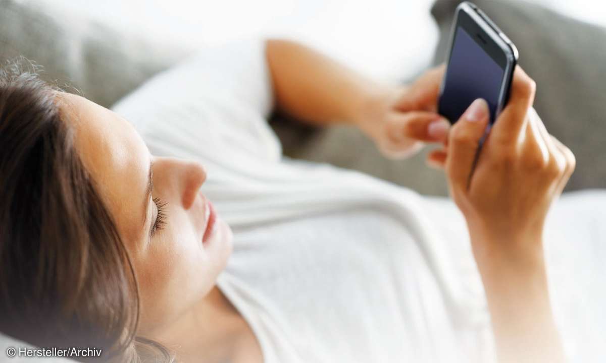 frau, smartphone