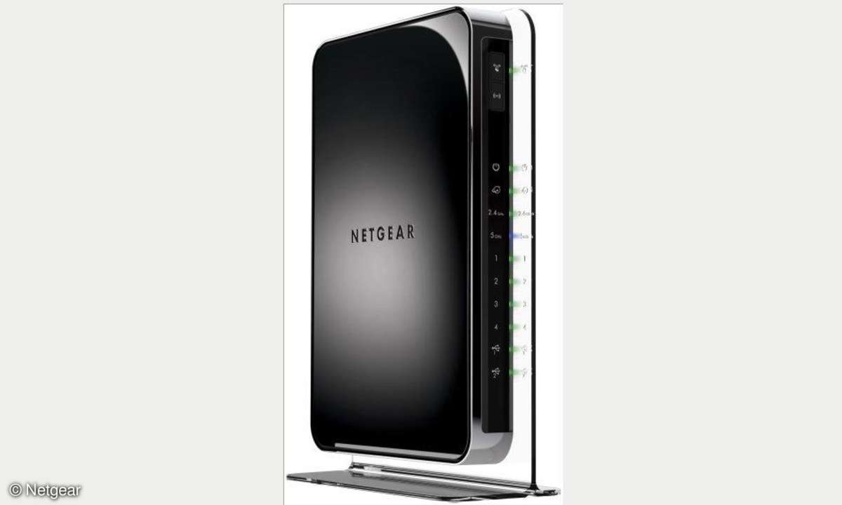 Netgear N9000 Dualband Gigabit Router WNDR4500