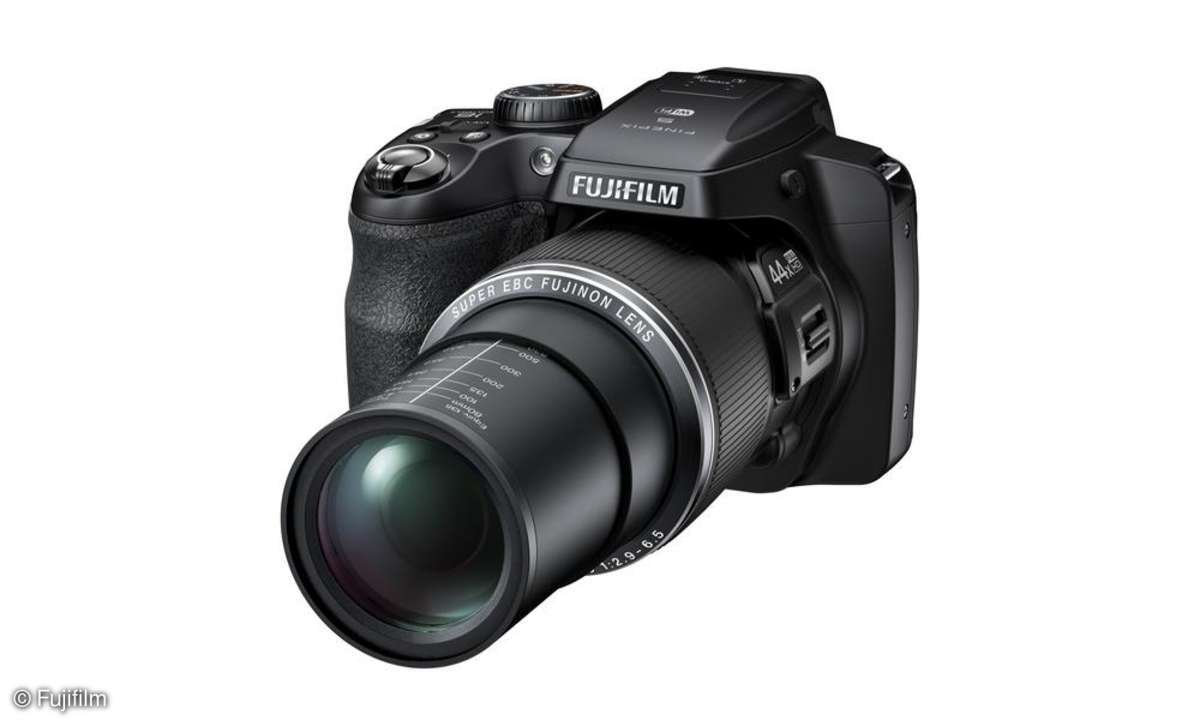Fujifilm Finepix S8400W