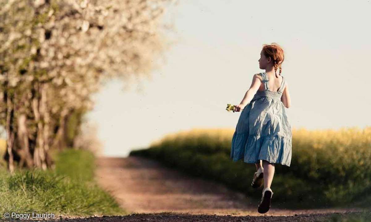 Peggy Laurich - ... It's spring time ...