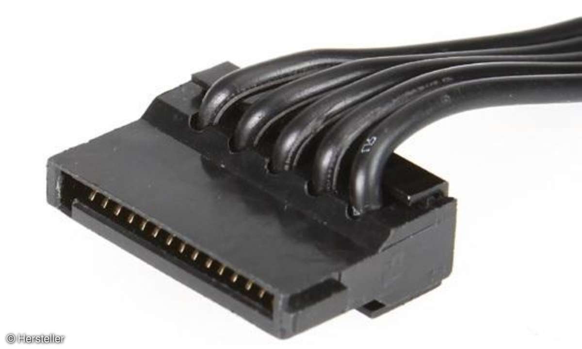 SATA-Stecker zur Stromversorgung