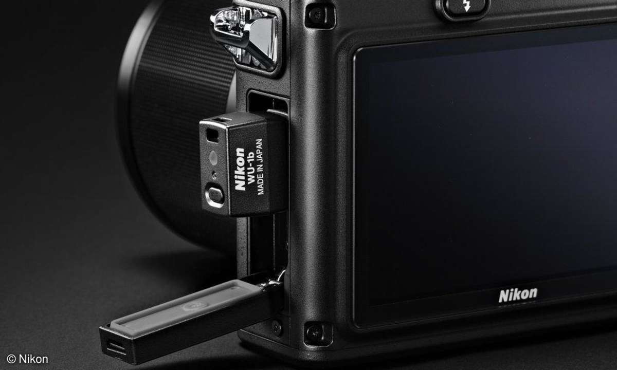 Nikon 1 AW1