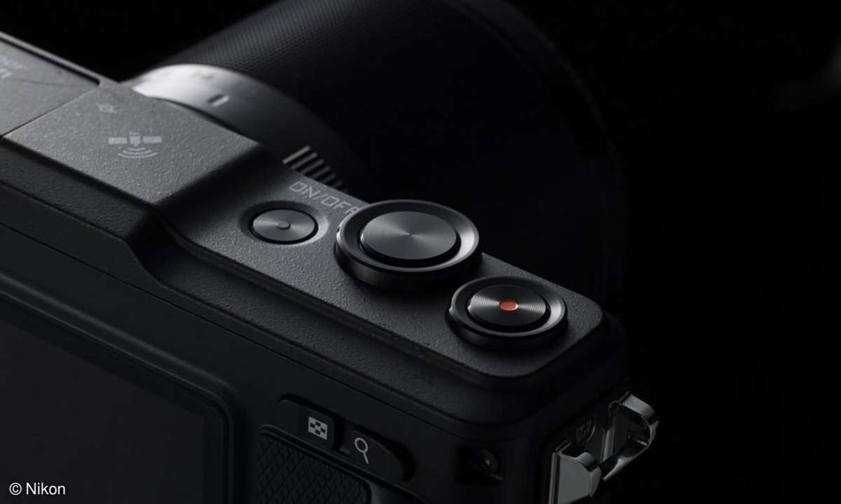 Nikon 1 AW1