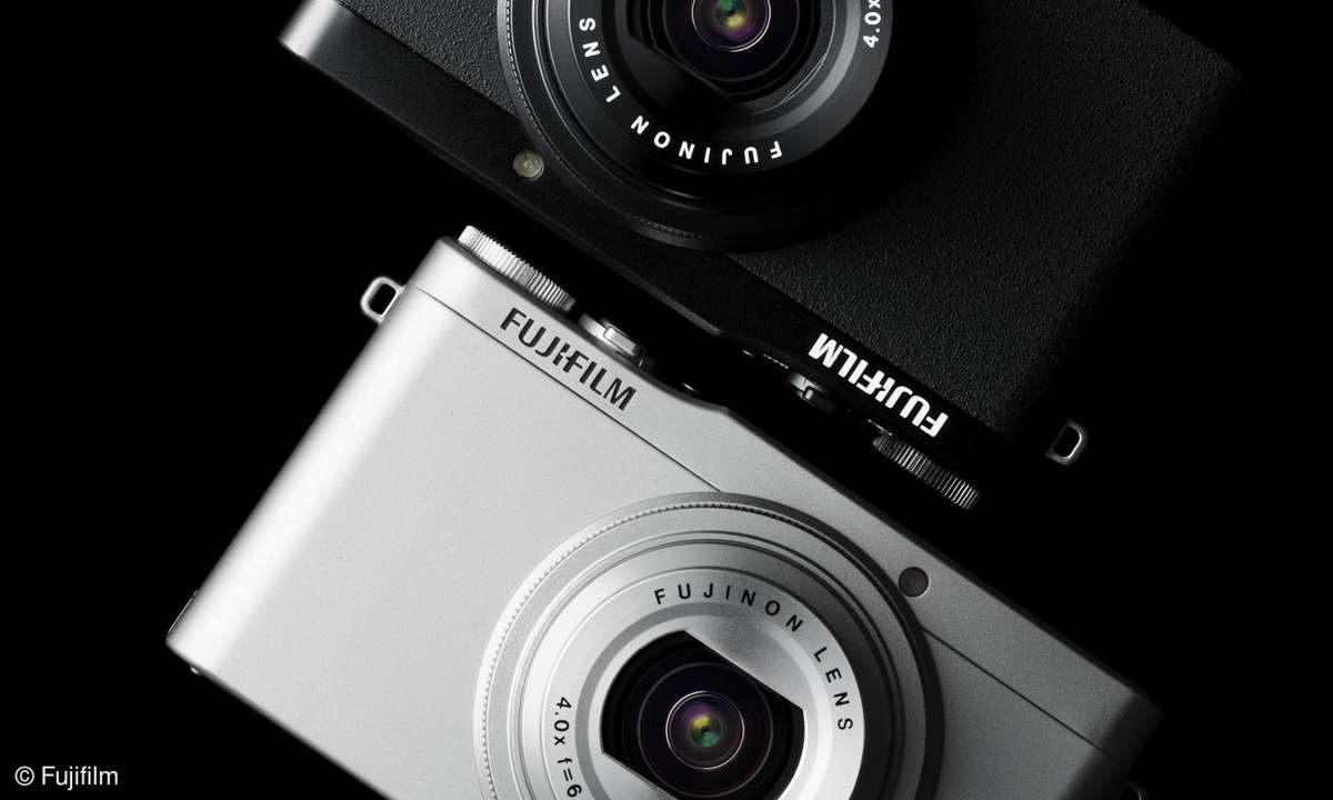 Fujifilm XQ1 - Silber und Schwarz