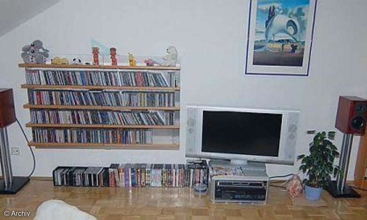 Boxen parallel zur Wand