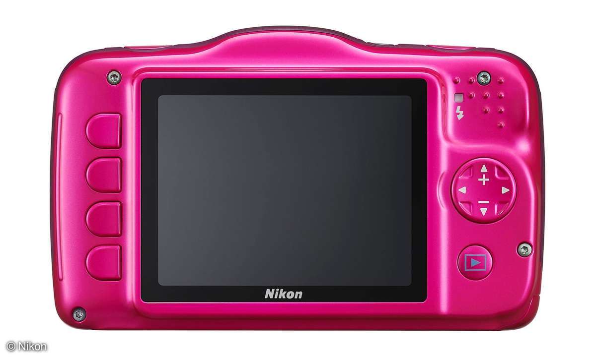 Nikon Coolpix S32