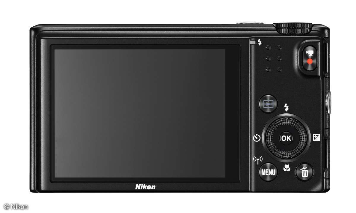 Nikon Coolpix S9600