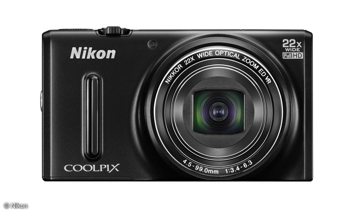 Nikon Coolpix S9600