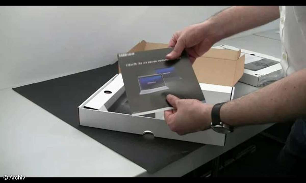Frisch aus der Box - Aldi Netbook Medion Akoya E1312 - 06
